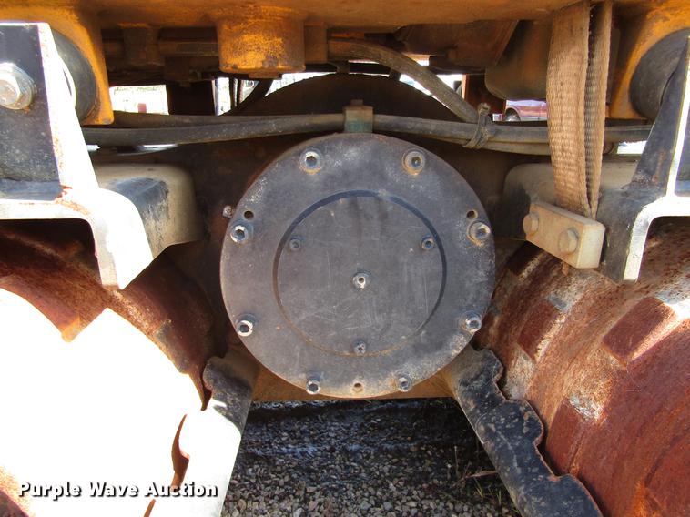 image for item DC0092 JCB Vibromax VM1500M trench compactor