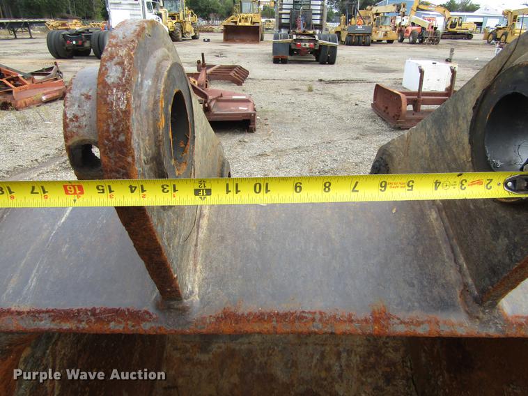 image for item DC0102 Excavator bucket