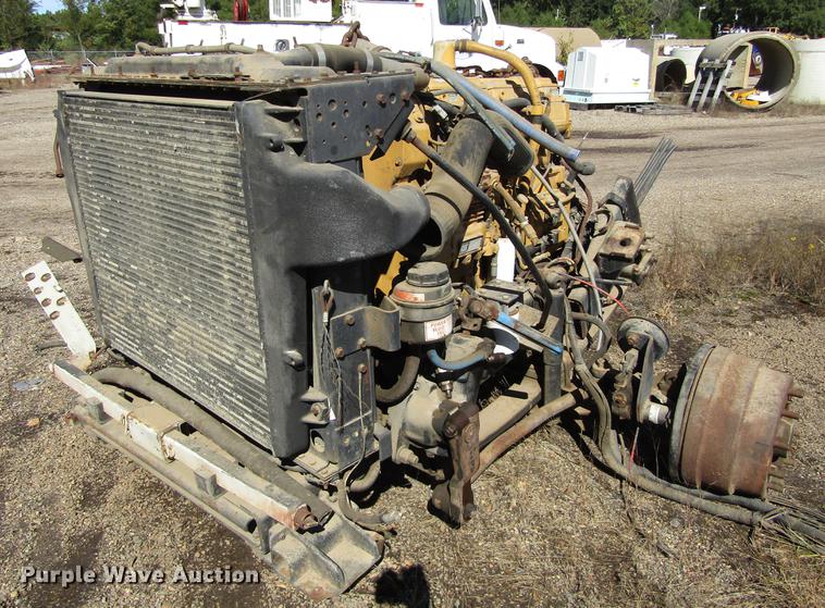 image for item DC0119 1995 Caterpillar 3406 six cylinder diesel engine