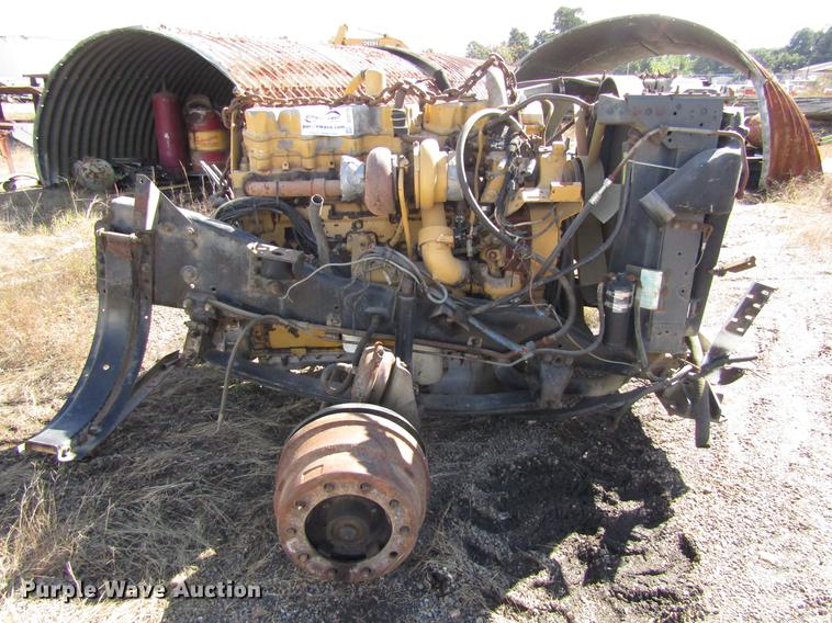 image for item DC0119 1995 Caterpillar 3406 six cylinder diesel engine