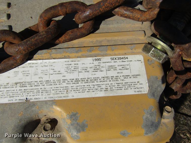 image for item DC0119 1995 Caterpillar 3406 six cylinder diesel engine