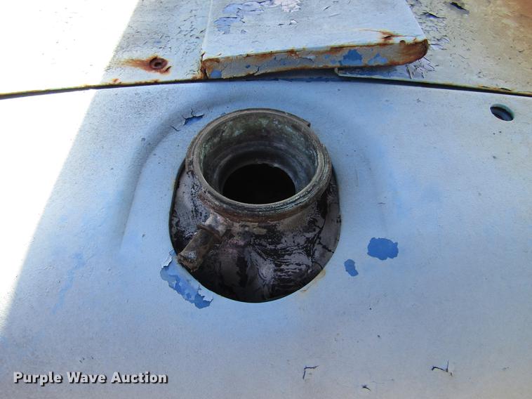 image for item DC0121 Detroit Diesel six cylinder diesel engine