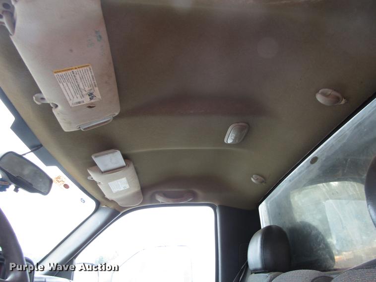 image for item DC0133 2007 Chevrolet Silverado 1500 pickup truck