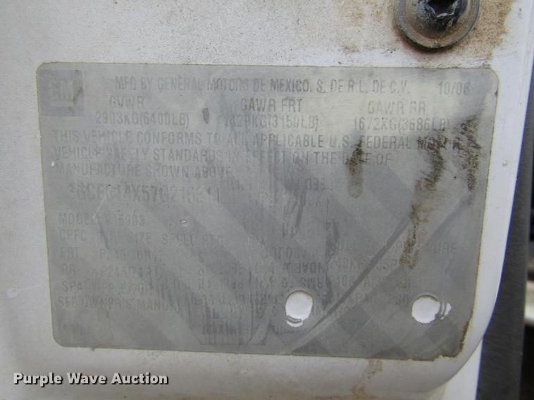 image for item DC0133 2007 Chevrolet Silverado 1500 pickup truck