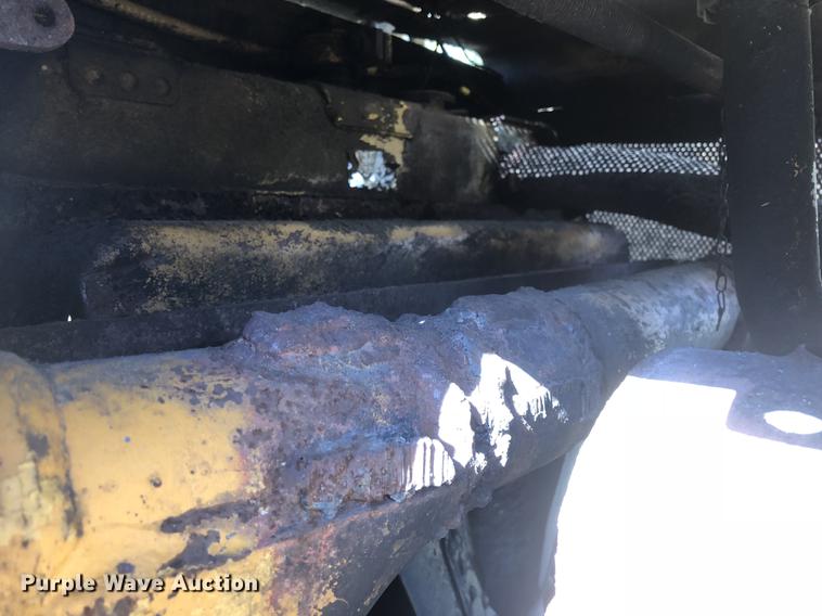 image for item DC0158 1985 Komatsu D41A-3 dozer