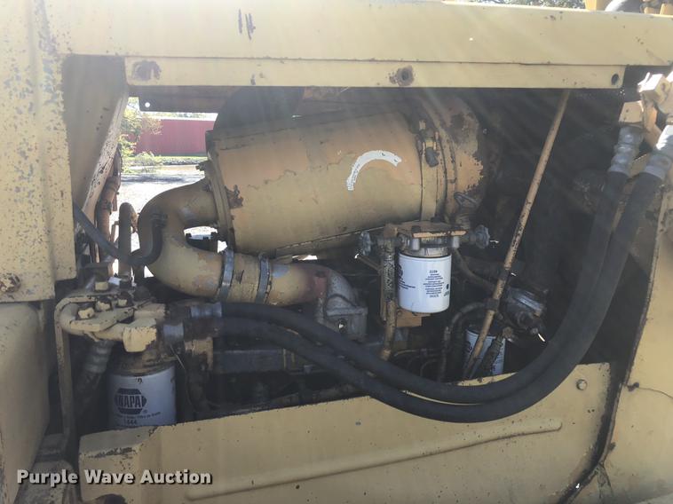 image for item DC0158 1985 Komatsu D41A-3 dozer