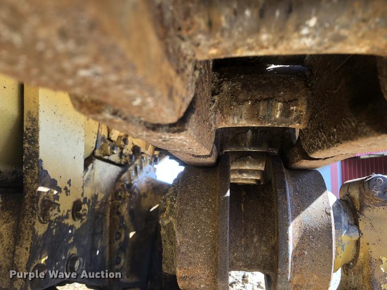 image for item DC0158 1985 Komatsu D41A-3 dozer