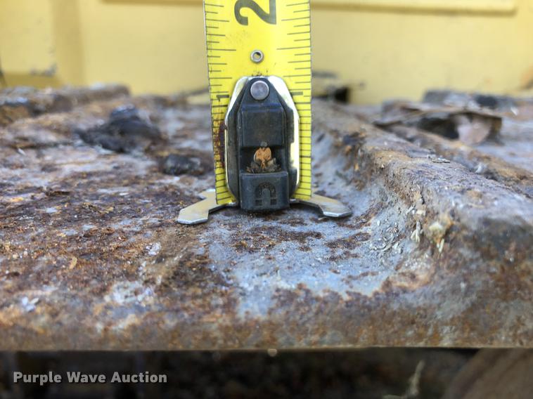 image for item DC0158 1985 Komatsu D41A-3 dozer