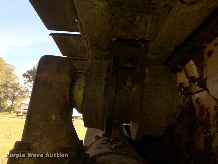 image for item DC0158 1985 Komatsu D41A-3 dozer