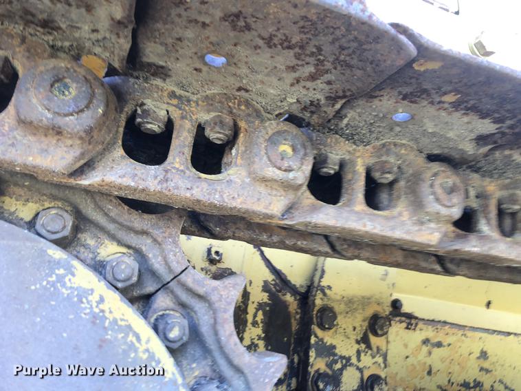 image for item DC0158 1985 Komatsu D41A-3 dozer