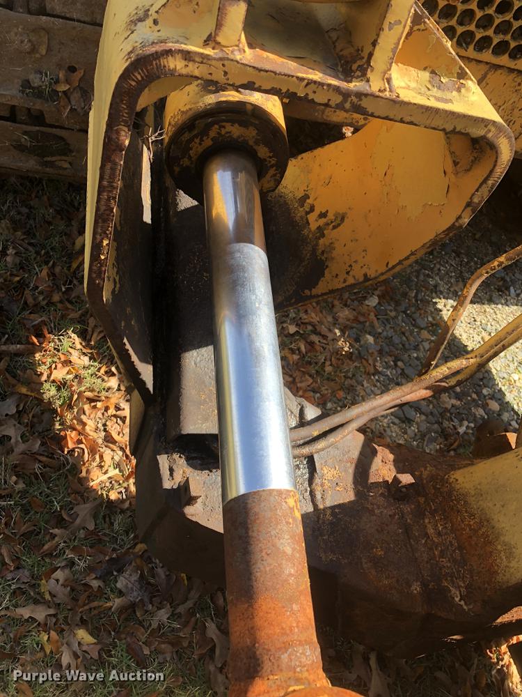 image for item DC0158 1985 Komatsu D41A-3 dozer