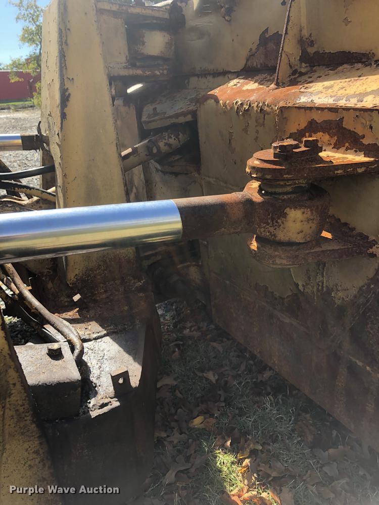 image for item DC0158 1985 Komatsu D41A-3 dozer