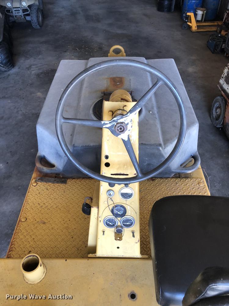 image for item DC0159 Dresser 54-6B double drum roller