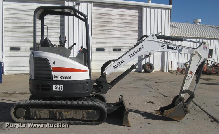 image for item DC1328 2016 Bobcat E26 mini excavator