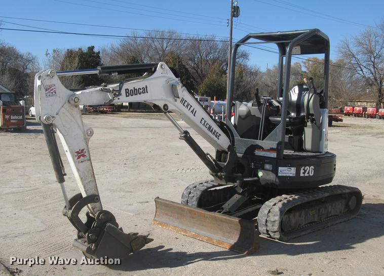 image for item DC1328 2016 Bobcat E26 mini excavator