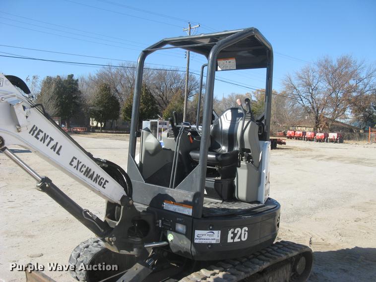 image for item DC1328 2016 Bobcat E26 mini excavator