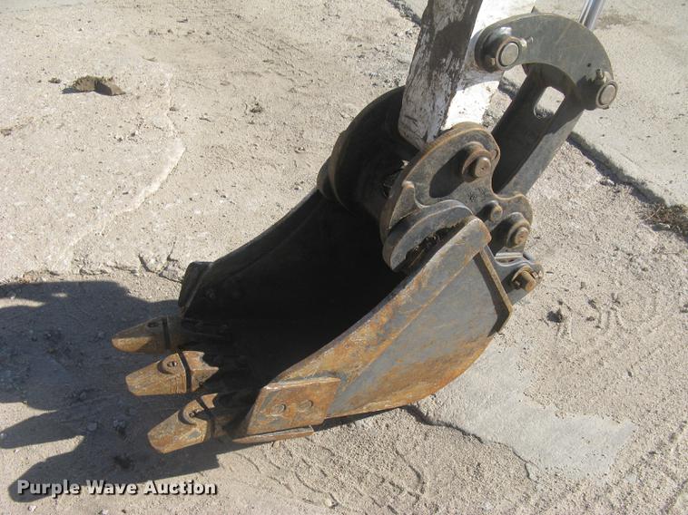 image for item DC1328 2016 Bobcat E26 mini excavator