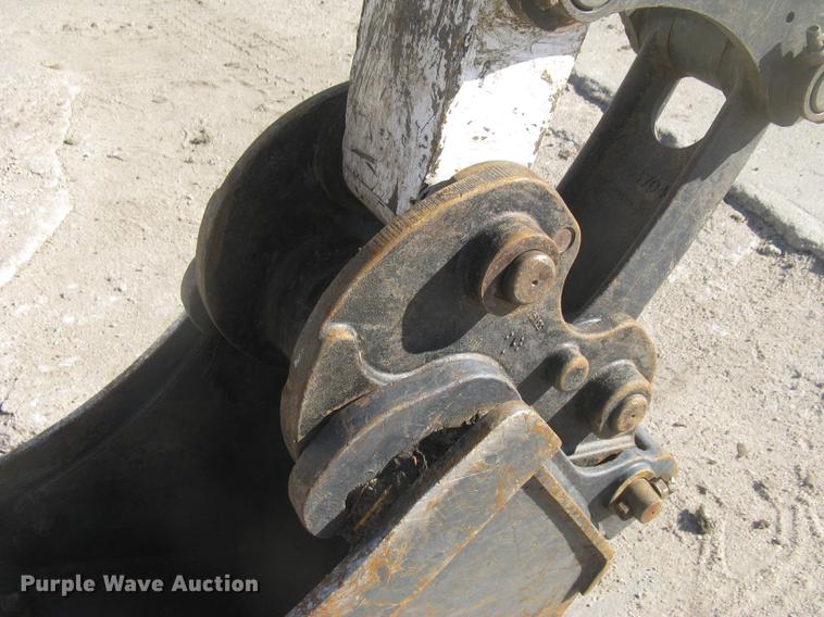 image for item DC1328 2016 Bobcat E26 mini excavator