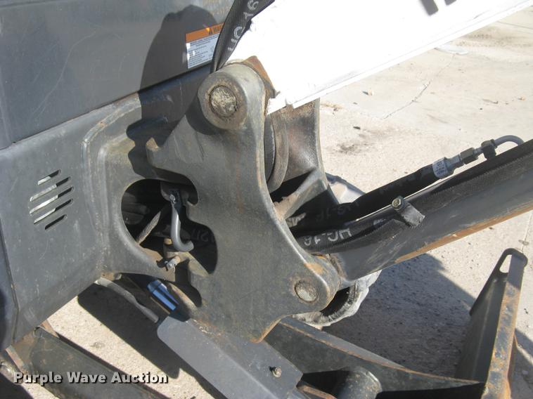 image for item DC1328 2016 Bobcat E26 mini excavator