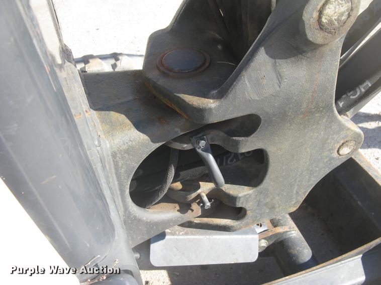 image for item DC1328 2016 Bobcat E26 mini excavator