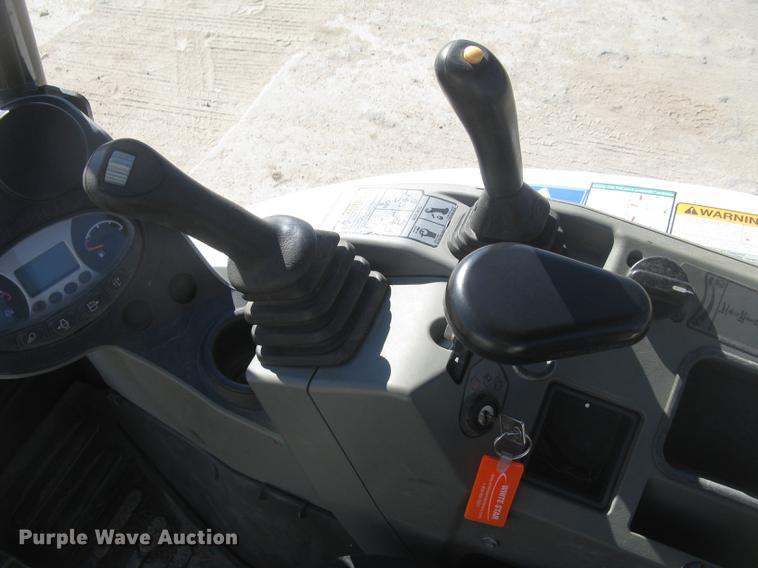 image for item DC1328 2016 Bobcat E26 mini excavator