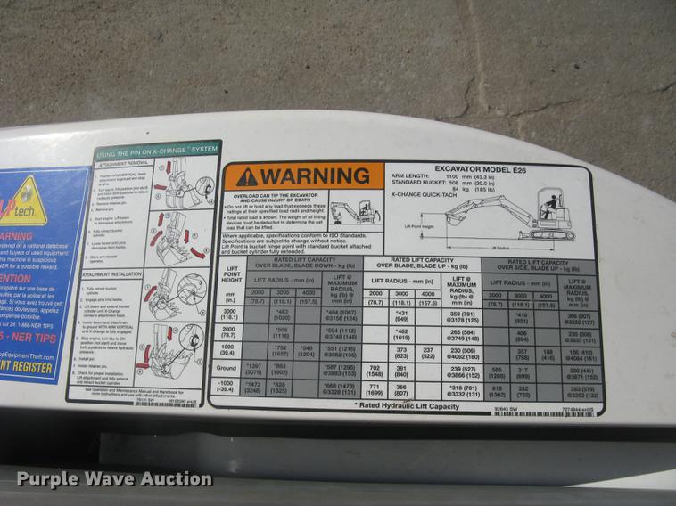 image for item DC1328 2016 Bobcat E26 mini excavator