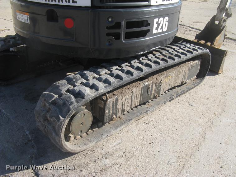 image for item DC1328 2016 Bobcat E26 mini excavator