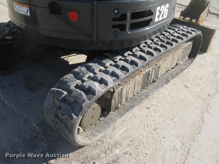 image for item DC1328 2016 Bobcat E26 mini excavator