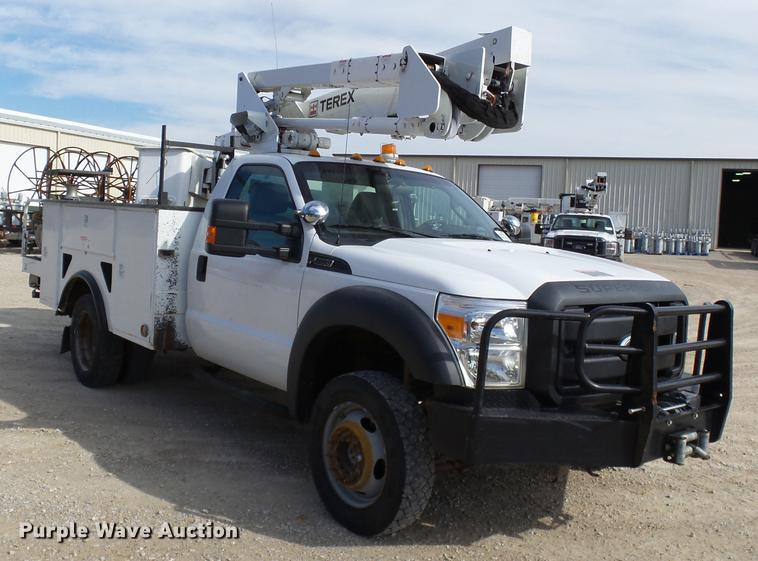 image for item DD2434 2011 Ford F550 bucket truck