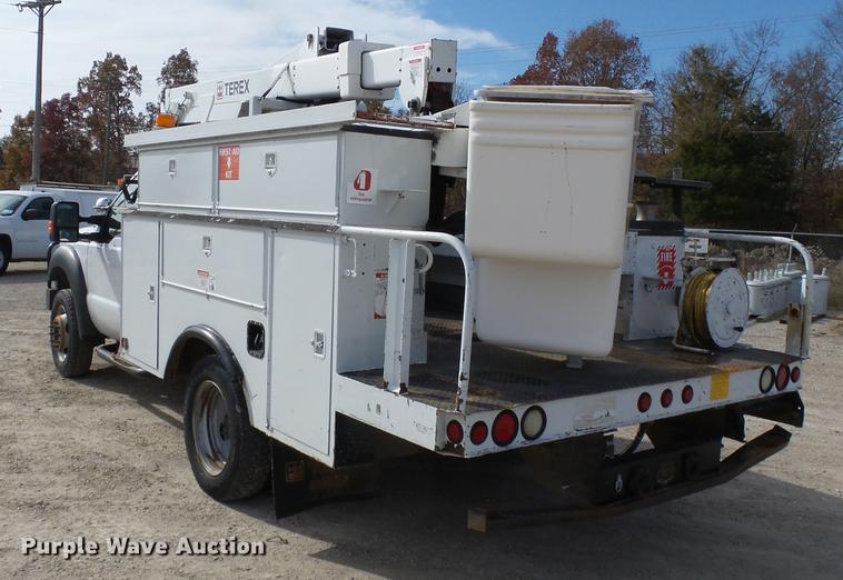 image for item DD2434 2011 Ford F550 bucket truck