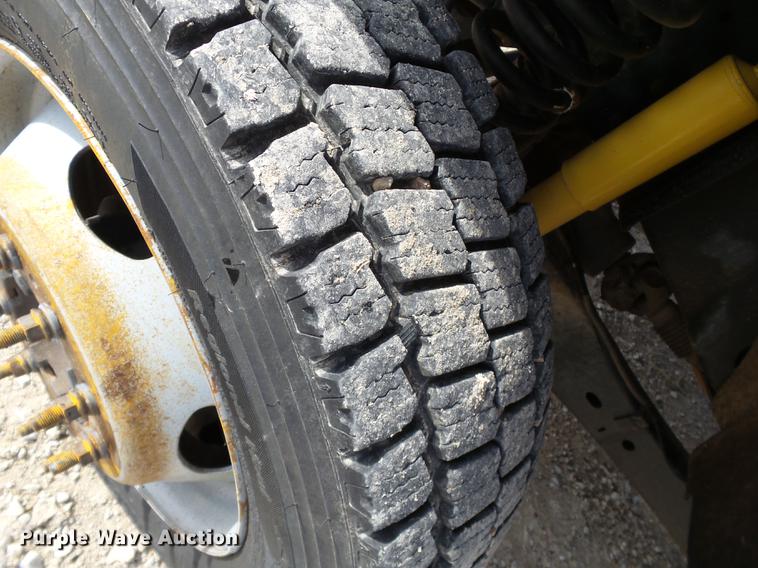 image for item DD2434 2011 Ford F550 bucket truck