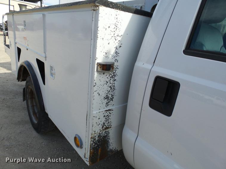 image for item DD2434 2011 Ford F550 bucket truck