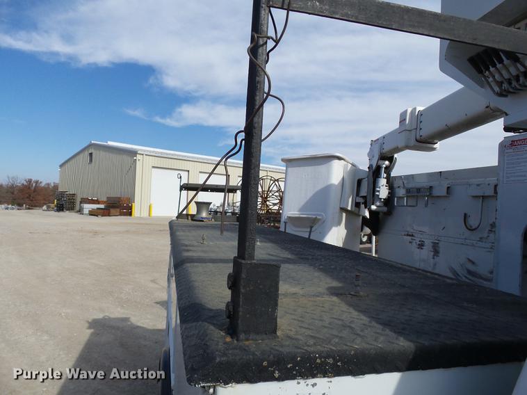 image for item DD2434 2011 Ford F550 bucket truck
