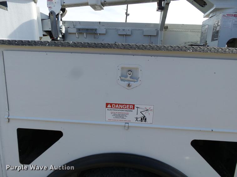image for item DD2434 2011 Ford F550 bucket truck