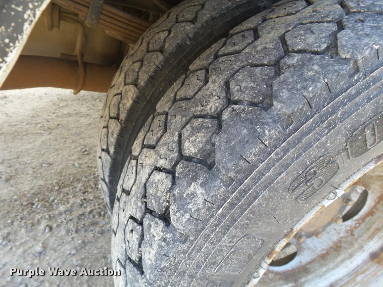 image for item DD2434 2011 Ford F550 bucket truck