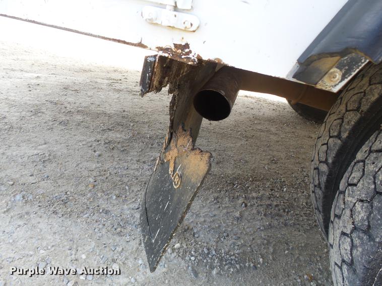 image for item DD2434 2011 Ford F550 bucket truck