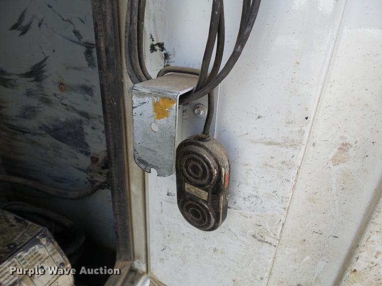 image for item DD2434 2011 Ford F550 bucket truck