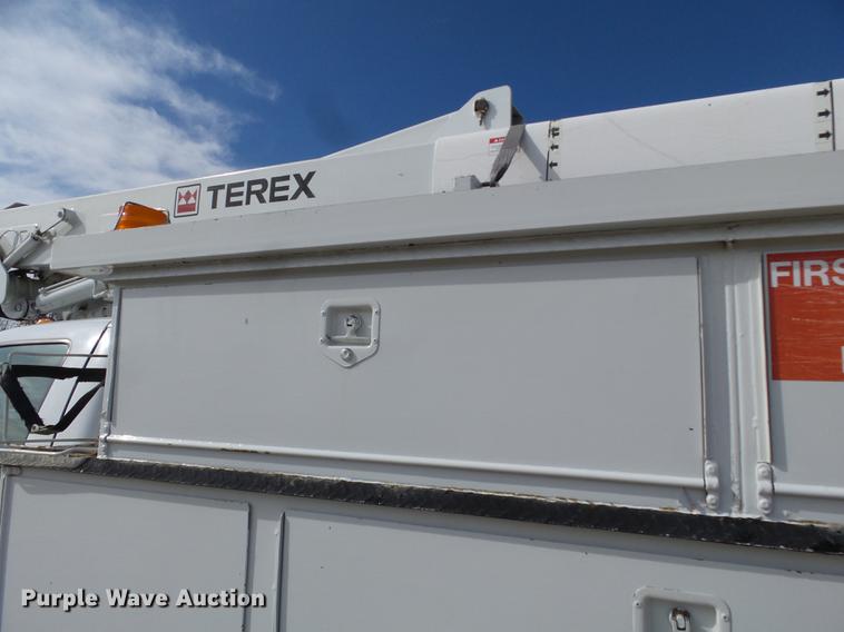 image for item DD2434 2011 Ford F550 bucket truck