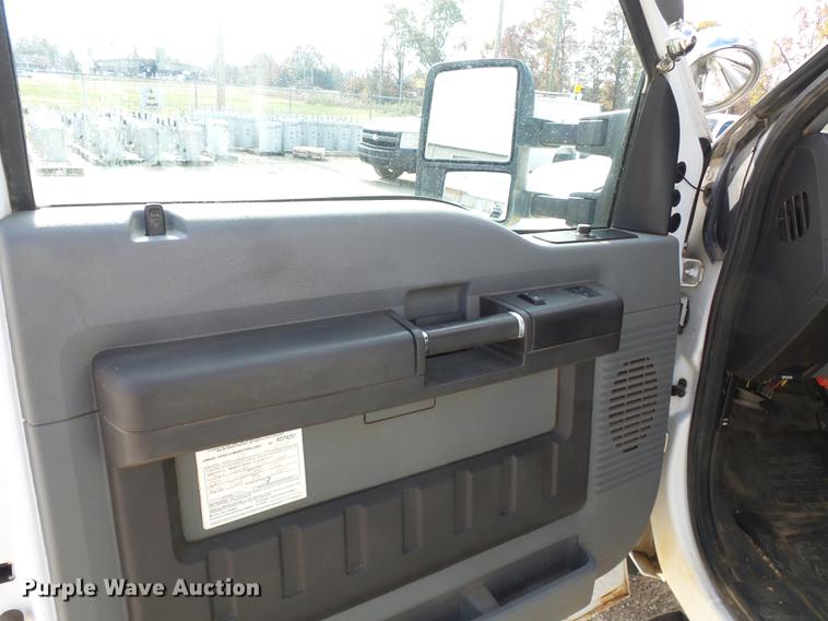 image for item DD2434 2011 Ford F550 bucket truck