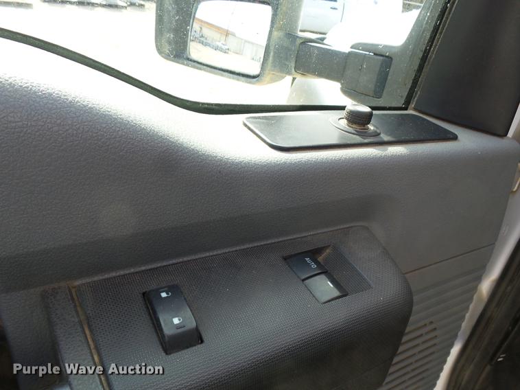 image for item DD2434 2011 Ford F550 bucket truck