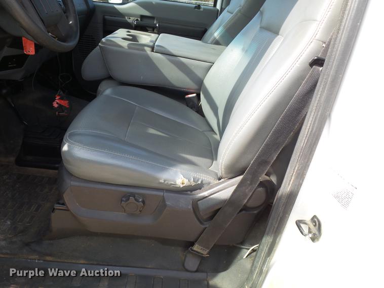 image for item DD2434 2011 Ford F550 bucket truck