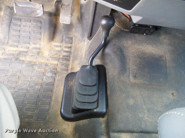 image for item DD2434 2011 Ford F550 bucket truck