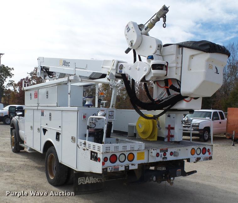 image for item DD2435 2012 Ford F550 bucket truck