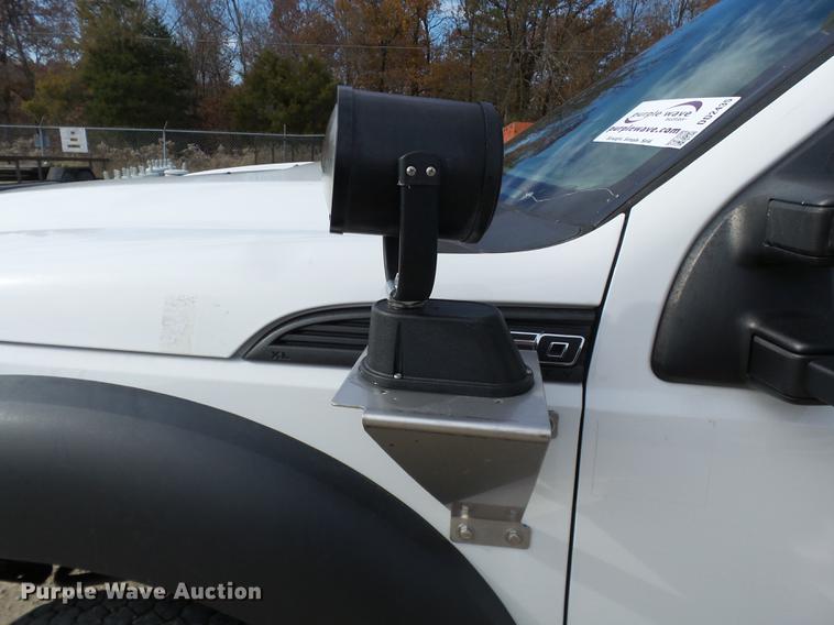 image for item DD2435 2012 Ford F550 bucket truck