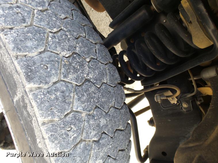 image for item DD2435 2012 Ford F550 bucket truck