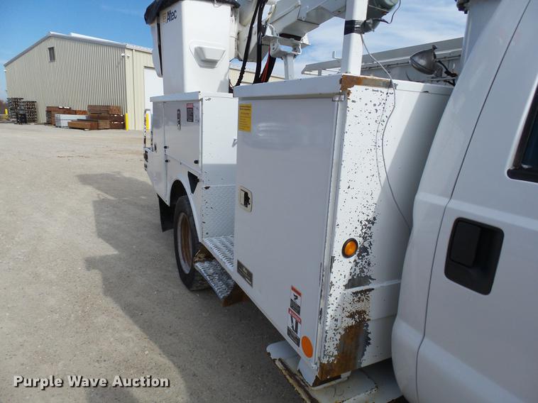 image for item DD2435 2012 Ford F550 bucket truck