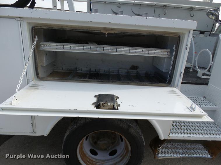 image for item DD2435 2012 Ford F550 bucket truck