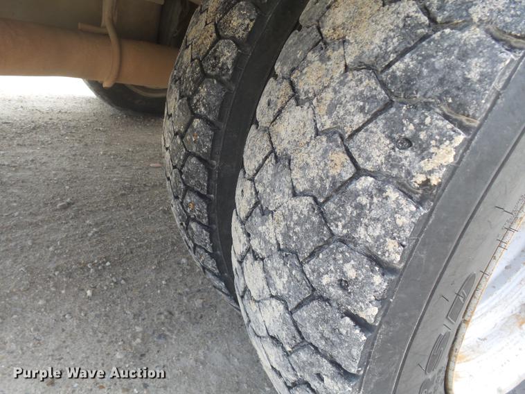 image for item DD2435 2012 Ford F550 bucket truck