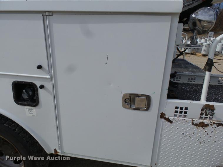 image for item DD2435 2012 Ford F550 bucket truck