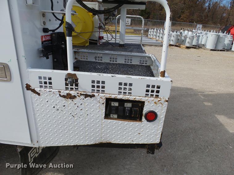 image for item DD2435 2012 Ford F550 bucket truck